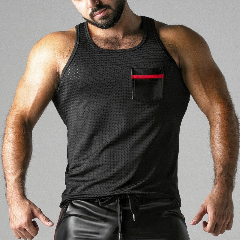 TOP LOOK AT HARDER VERMELHO...